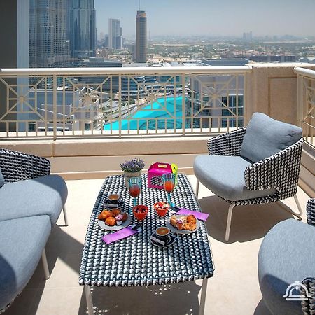 Dream Inn - Apartment With Private Terrace, 29 Boulevard Downtown Dubai Eksteriør billede