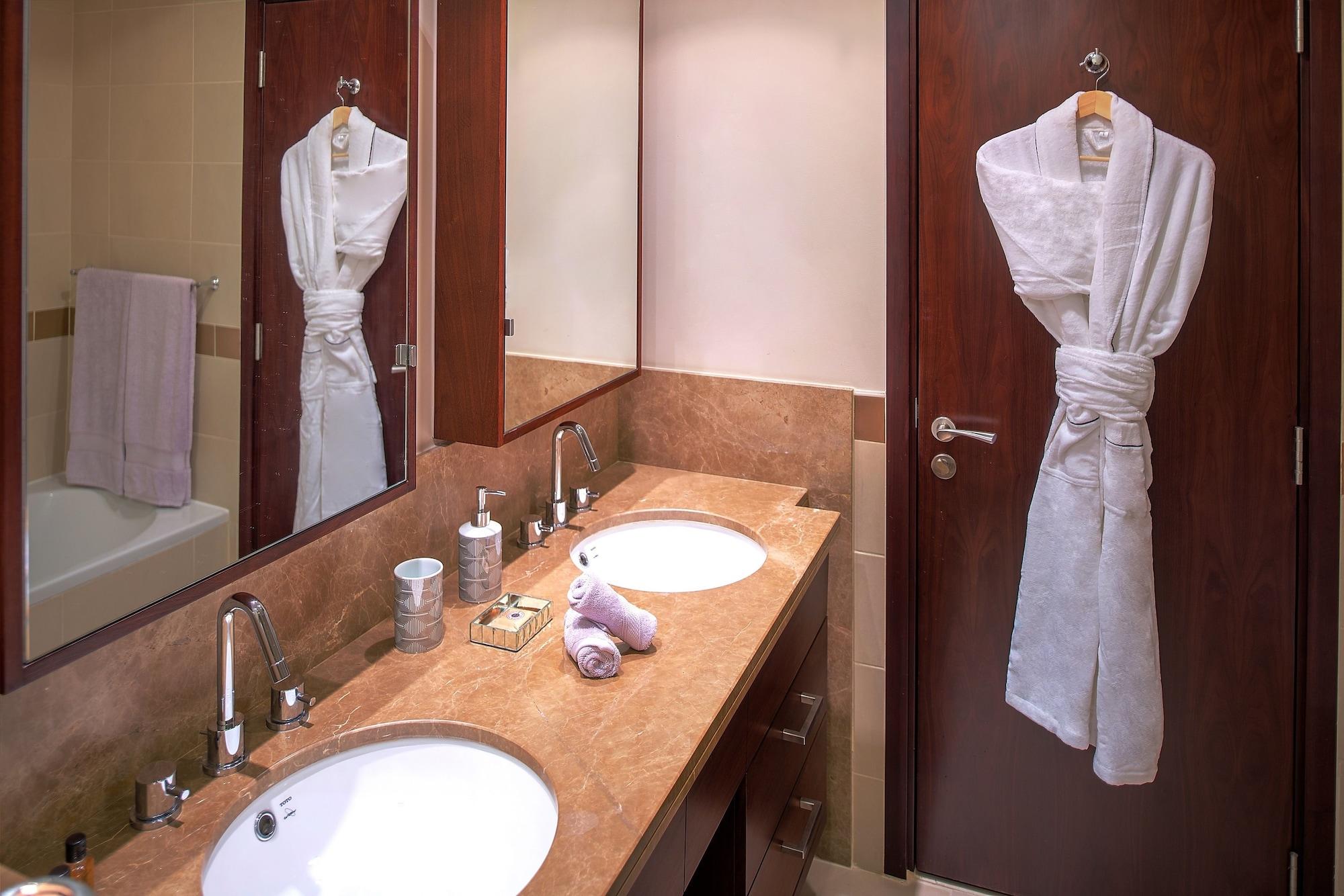 Dream Inn - Apartment With Private Terrace, 29 Boulevard Downtown Dubai Eksteriør billede